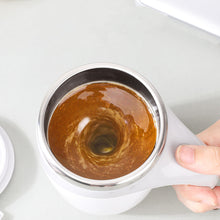 Load image into Gallery viewer, Automatic Magnetic Stirring Coffee Mug
